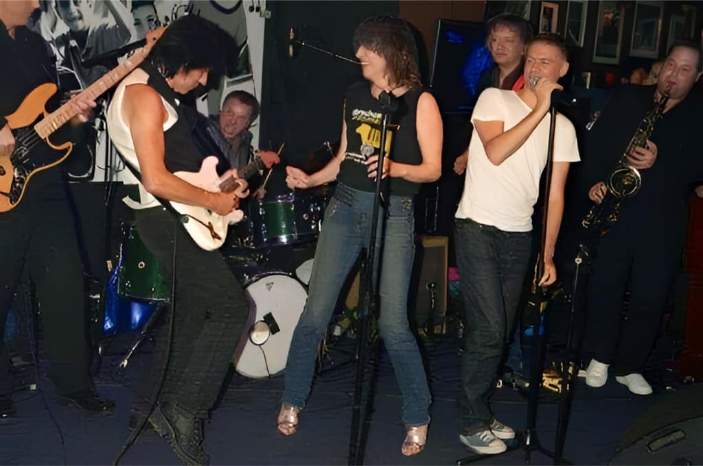 Jeff Beck, Chrissie Hynde, Bryan Adams at Ronnie Scott’s, London June 2007