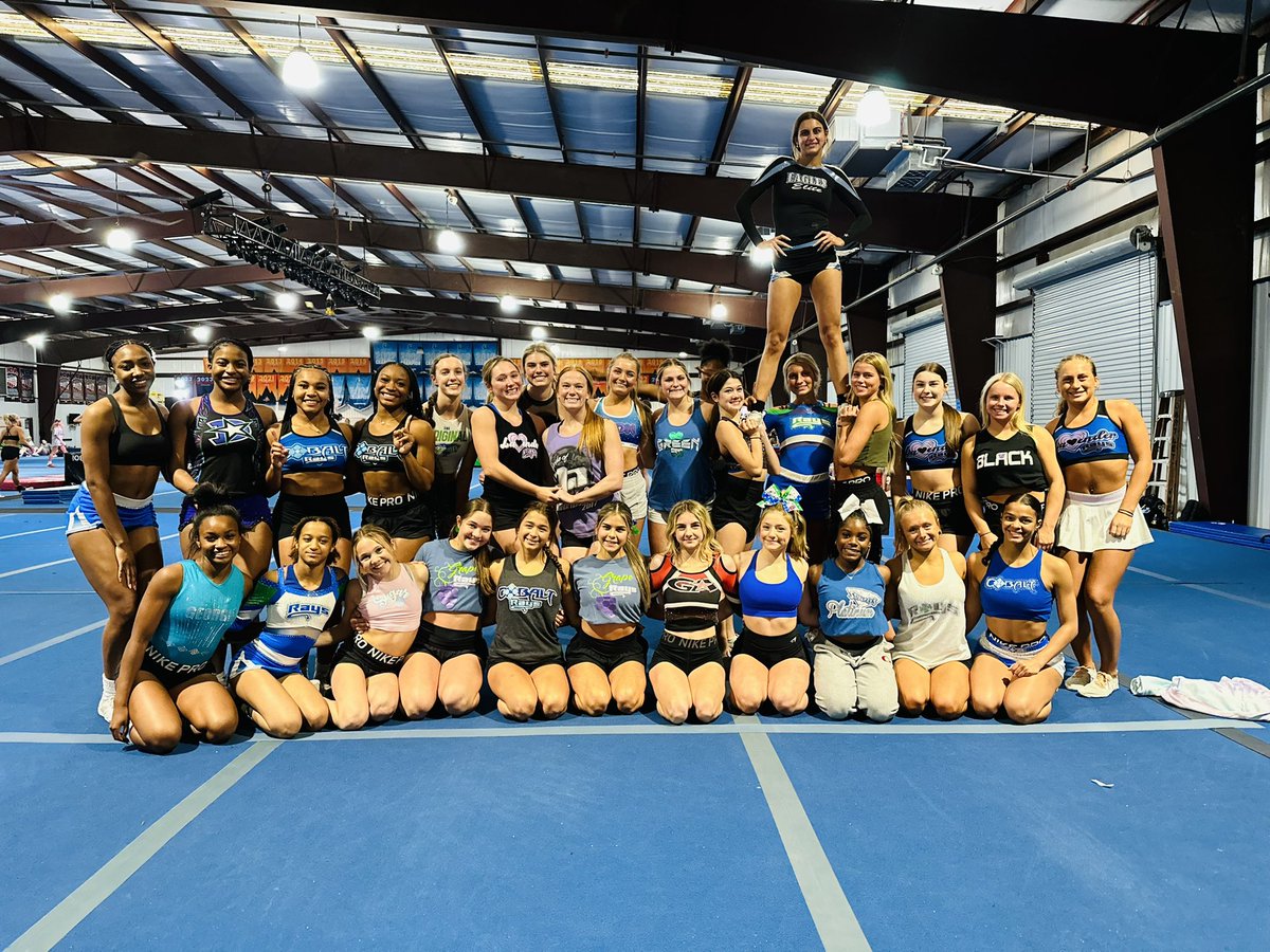 Cheers to all the teams that got us here 🫶🏼 💕#throwback #lastpracticebestpractice