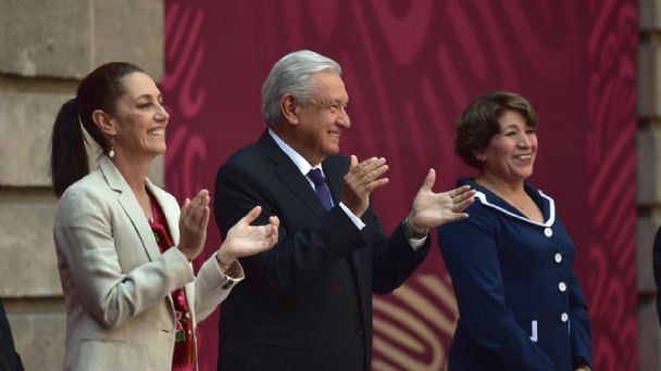 Red4TColima's tweet photo. #RedAMLOEdomex ha descubierto que existe una campaña de desprestigio con pago directo a ciertos medios, para desprestigiar a funcionarios públicos de la #4T Edomex que están avanzando con pasos firmes para cambiar la situación de inseguridad del Estado. #EstamosConDelfinaYClaudia https://t.co/QelsceUbk1