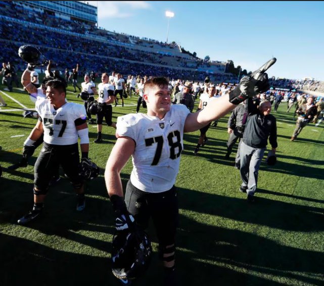 #AGTG Blessed to receive a scholarship offer from Army West Point! @Coach_romero18 @ArmyWP_Football @CoachJeffMonken @NCEC_Recruiting @BuckFitz @CedrickWilson13 @acmavrecruiting @ACMav4Life @CoachTLambert @MaverickAD1