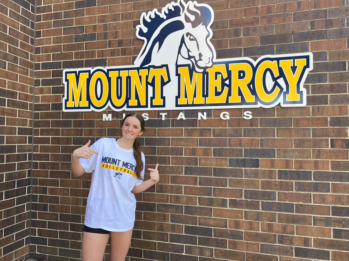 ⚠️COMMITMENT ALERT⚠️

Congrats to 17 black setter, Maddie Marquardt on your commitment to Mount Mercy ! Your sting family is so proud of you 💛🐝