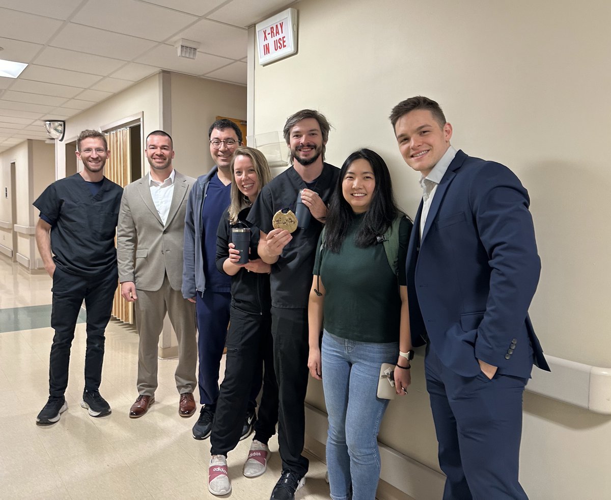 Members of the Medicus team enjoyed meeting with #radiology residents in New York last week! We hope everyone enjoyed the sweet treats, and good luck to all those graduating this year! #Radiologists #Residency