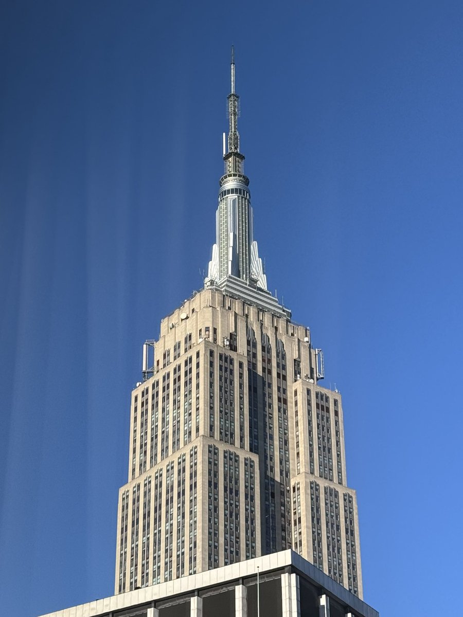 Blackbird takes Manhattan!!!  We are here  to start a new and VERY exciting relocation project!  Can’t wait to share more!!  WE ❤️ NY!!