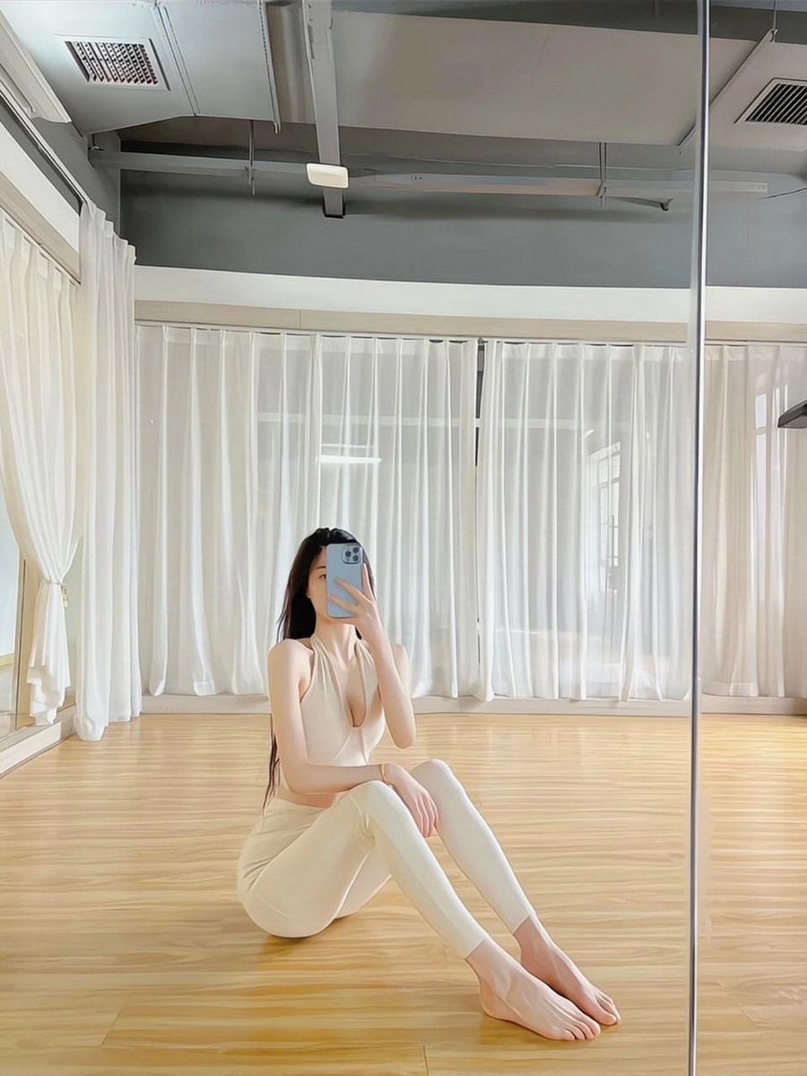 Sweat ᠍now, ‍sparkle ⳿later. ﾞ💦✨