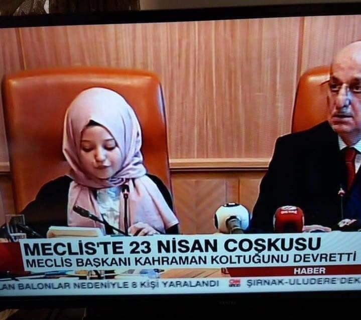 Asıl bayram, bu çocuğun saçından tahrik olanlar gidince başlayacak...

#23NisanKutluOlsun