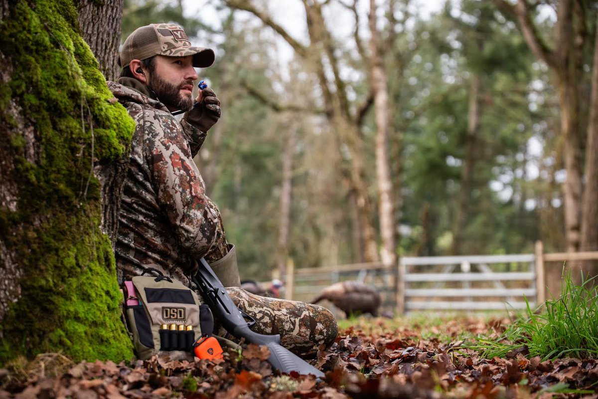 Who's excited for hunting season?! It's finally here, folks! Get your gear ready, gather your fellow hunters, and let's embark on a thrilling adventure in the wilderness. #ProtectYourHearing #SoundGear

📸: Dave Smith Decoys