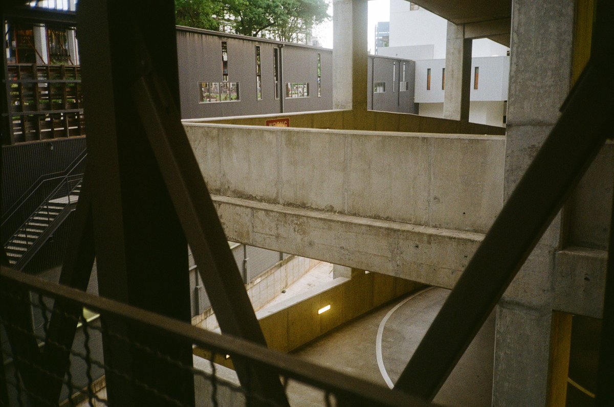AKABunnyHop's tweet photo. no one asked but i’ve been getting really into film photography lately. here are some photos i took this week 🙇‍♂️ https://t.co/I6VqWj7xNI