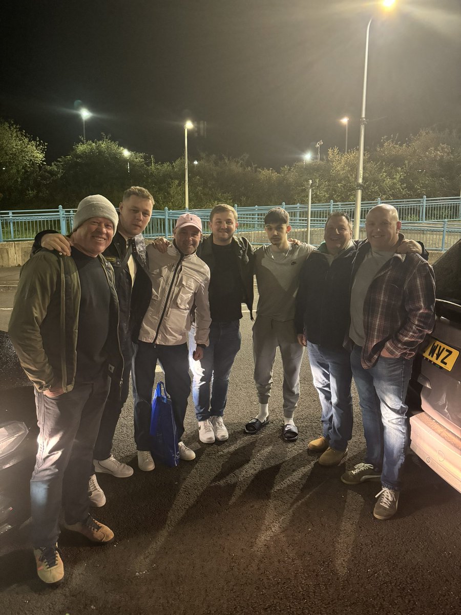 mikejackiepoole's tweet photo. MIDNIGHT MASS(T) 😇

The next wave of the #windmillarmy
Off to the airport 🇩🇰💙💛
@FenixTrophy @LlantwitMajorFC https://t.co/dAwWymfGTp