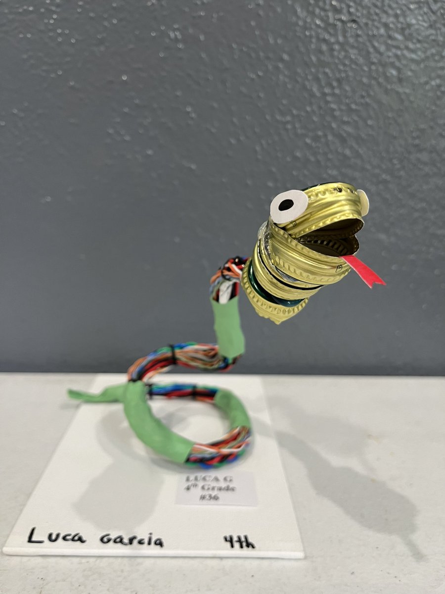 Earth Day is here and so are amazing projects done by our talented students!
Here is a sneak peek 😀🍃.<a href="/toaklandAUSD/">Teresa Oakland</a> <a href="/HollyAvePTA/">HollyAvePTA</a> <a href="/HollyDolphins/">Holly Avenue Dolphins</a>