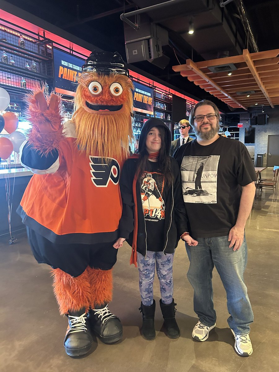 We got to see Gritty tonight. Representing some of our creative friends shirts. @_ChrisMaher @MaherMediaCo @PHIHeritage @travieballin26 @GrittyNHL #Flyers