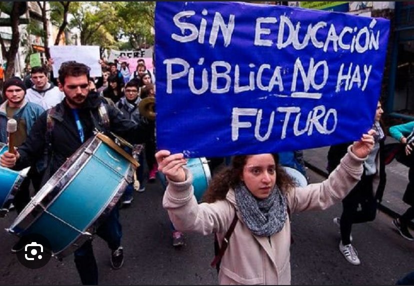 Mañana todos a defender la educación y la universidad pública y gratuita. Educación y universidad de los trabajadores y al que no le gusta se jode se jode. Esta etapa no es para tibios ni fríos, vamos todas y todos a defender el futuro de nuestras pibas y pibes. 🇦🇷🇦🇷🇦🇷