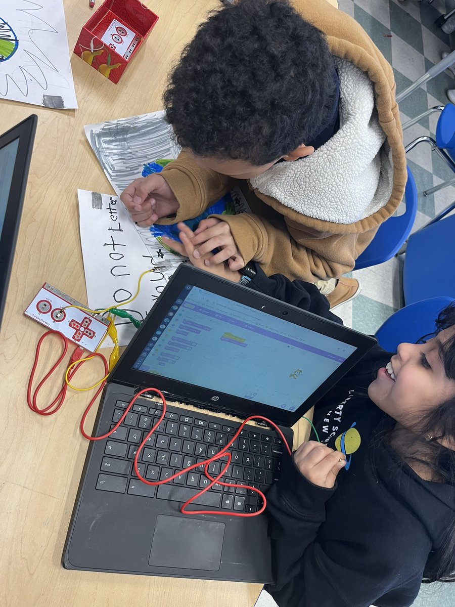 In honor of #EarthDay2024, 4th grade @s4_belleville has been working on their interactive Earth Day posters using @scratch & @makeymakey!! More pictures to come… @school4_dc @missmacbps @Misscaiola @school4_gr45