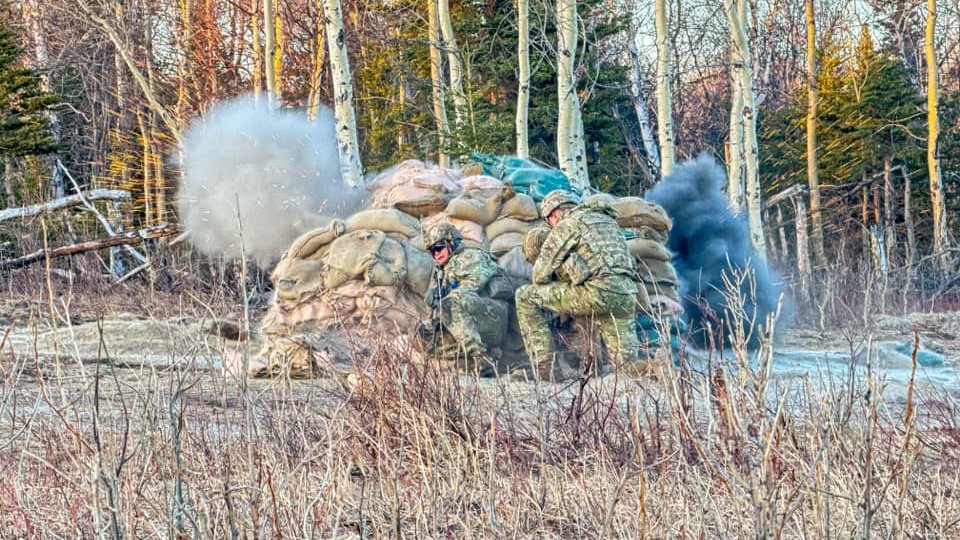 Rise and shine it's training time 😎 3-509th PIR, 2IBCT, @11thAirborneDiv successfully completed CALFX at Donnelly Training Area demonstrating their commitment to professional stewardship and military readiness @USArmy @USARPAC @FORSCOM