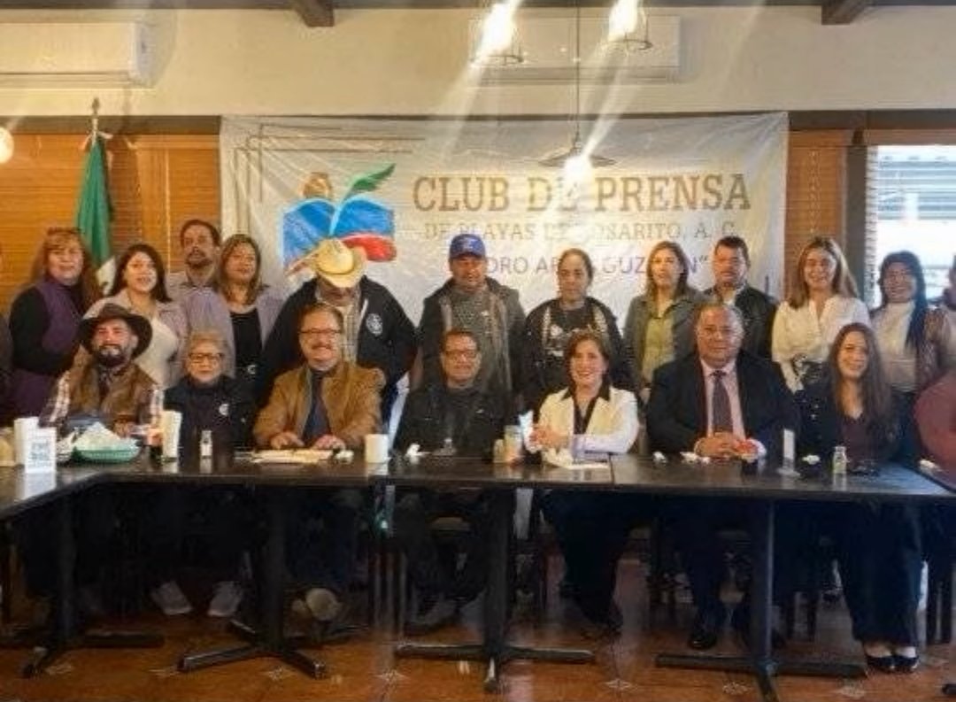 Hoy me reuní con el Club de Prensa de Rosarito,donde presenté a la planilla ciudadana que me acompaña por la Presidencia Municipal  <a href="/PESNacionalMX/">Partido Encuentro Solidario</a> .  A favor de la Libertad de expresión para la democracia. #VotaPes #EnaMorados