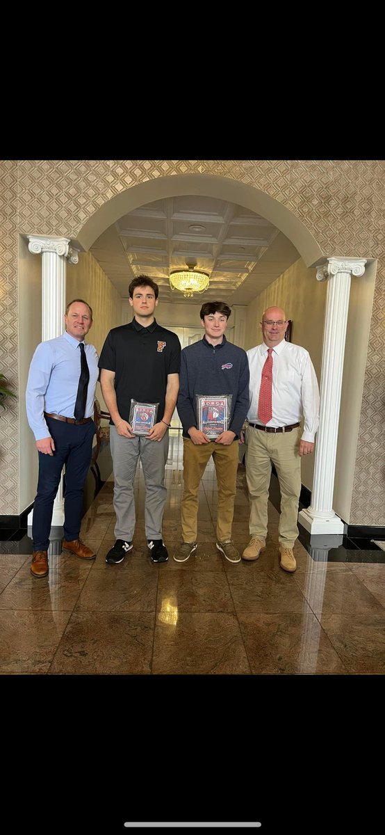 Congrats Isaiah and Pat on your basketball awards.  Best of luck in the future.  @hbschools @HamptonBaysHS #wearehb #hbstrong