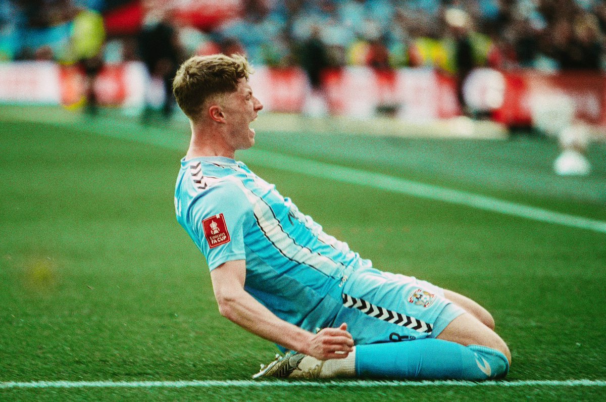 Miles | Expired Film Club tweet media