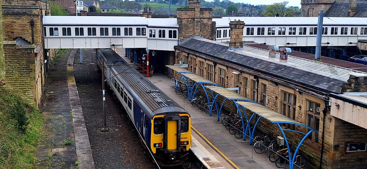 A few pictures of today's supporting act. @northernassist #metcam156485 waits it's next turn of duty at Lancaster. It's next working would be the 1644 departure along @TheBenthamLine branch to Morecambe