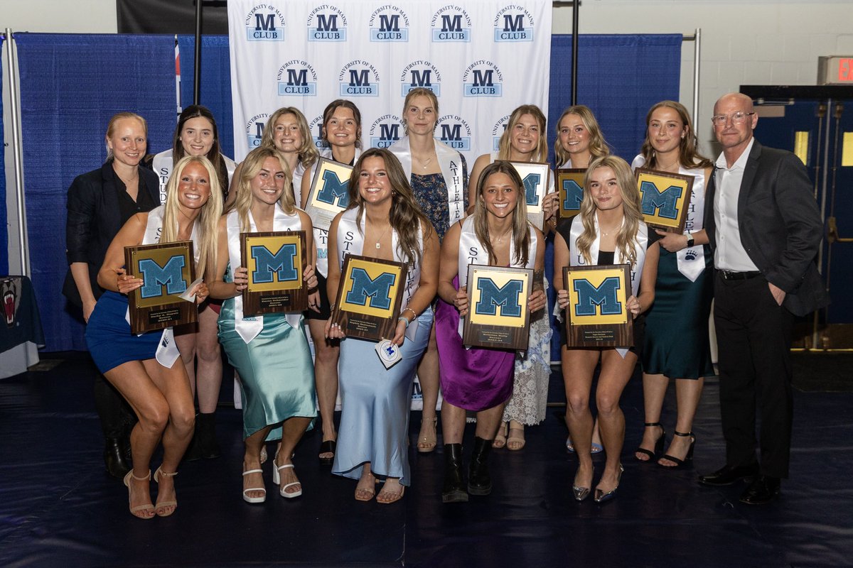 Had a great time celebrating at The Maine Event and getting our ‘M’s….AND congrats to our own Lara Kirkby on winning Newcomer of the Year! #BlackBearNation