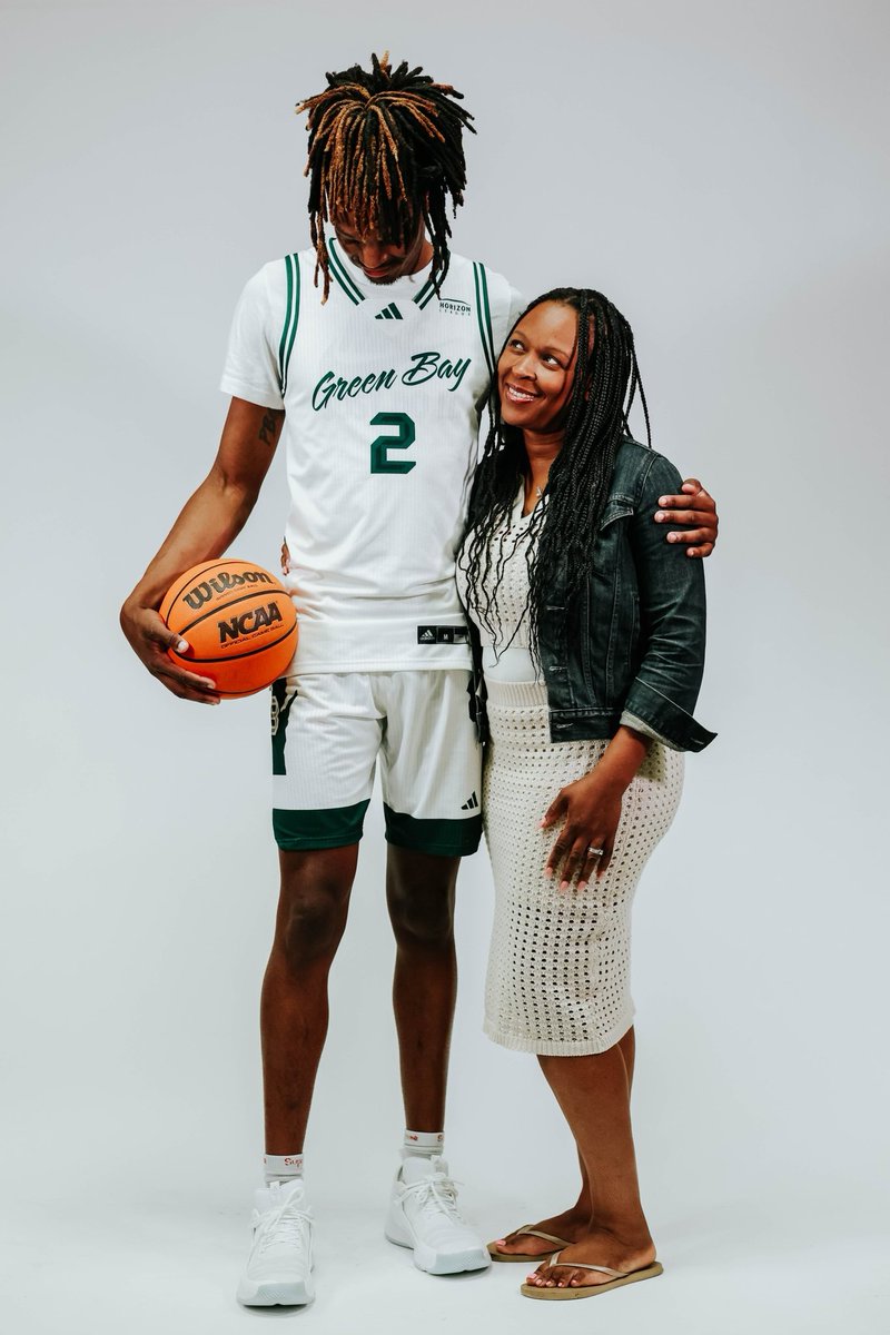 Had a great visit to UW Green Bay this past weekend. Huge thank you to Coach Sundance and the rest of the coaching staff! #notcommitted #AGTG