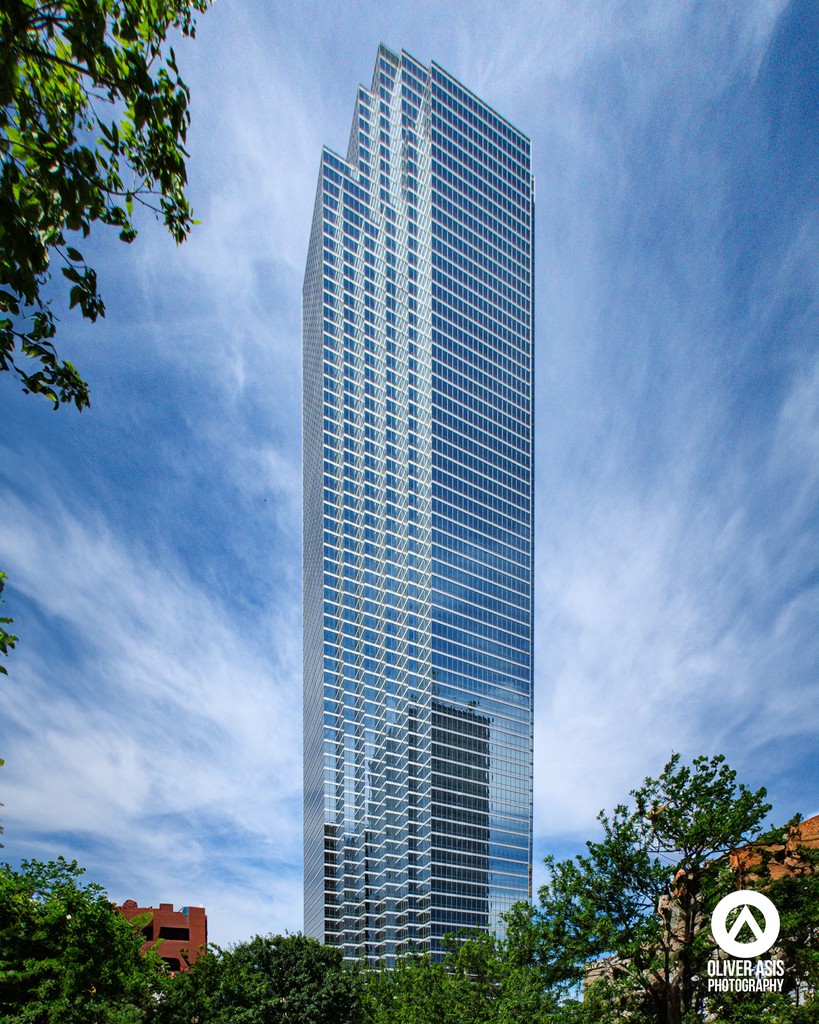 901 Main Street (Dallas, Texas)

#dallas #dallasarchitecture #architecture #dailyarch #visitdallas #skyscraper #tower #dallastexas