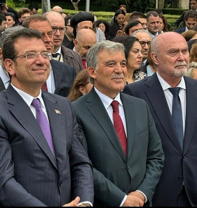 Kendimce_ben's tweet photo. Batının Karşısında Bu Şekil Duracak’sın ki Seni Sevsin !!!

Batı’nın Erdoğanı Neden Sevmediğini Anladınızmı şimdi !

"Abdullah Gül" https://t.co/nXqUjG9Fdm