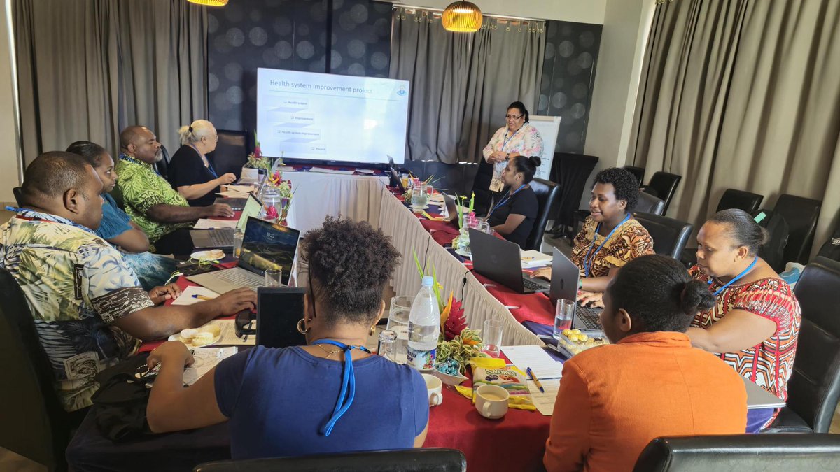 #PacificHealth | 4th module of PGCFE course, part of SHIP-DDM program, concluded in #Vanuatu. 🤝 Facilitated by SPC, @andvanuatu, #PPHSN @ourANU Course equips health workers for outbreak investigations & data analysis. Funded by the @dfat-PacEVIPP project. 

#DDM #PPHSN