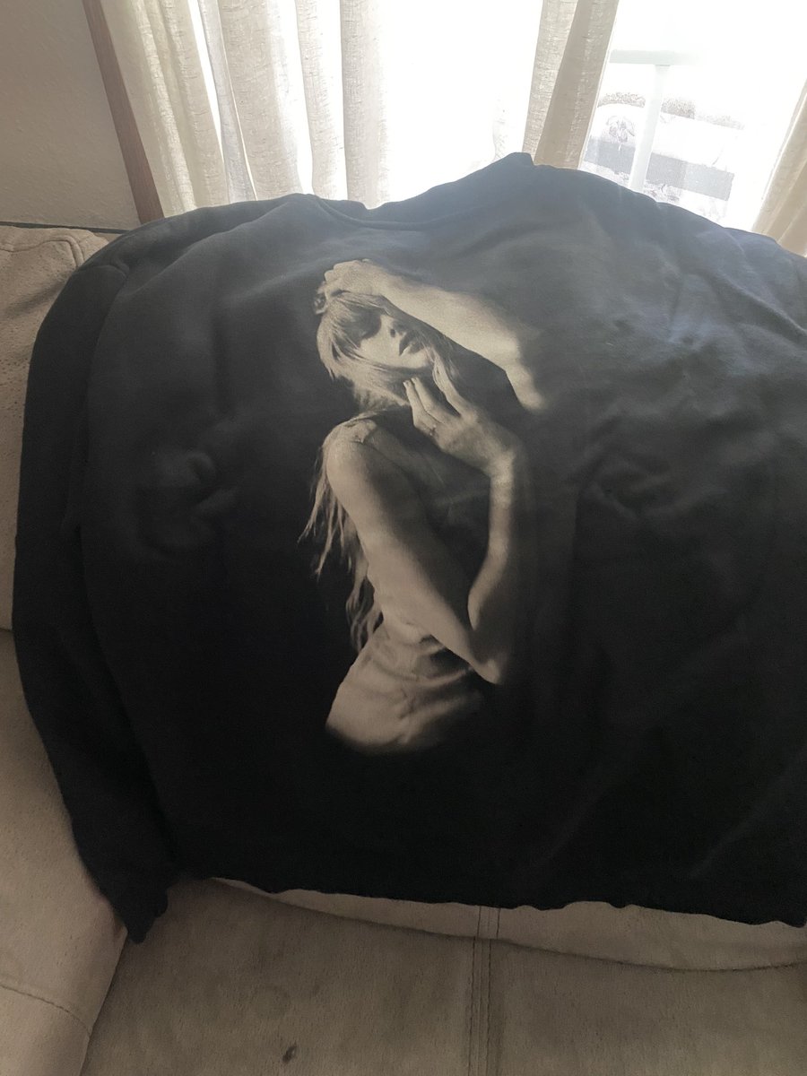 MikalaNolan1's tweet photo. I received my #TSTTPD  crew neck this evening!!! I’m beyond excited and it’s absolutely gorgeous❤️ 
#TaylorSwift #Swiftie #taylornation https://t.co/KS4fPDsRff