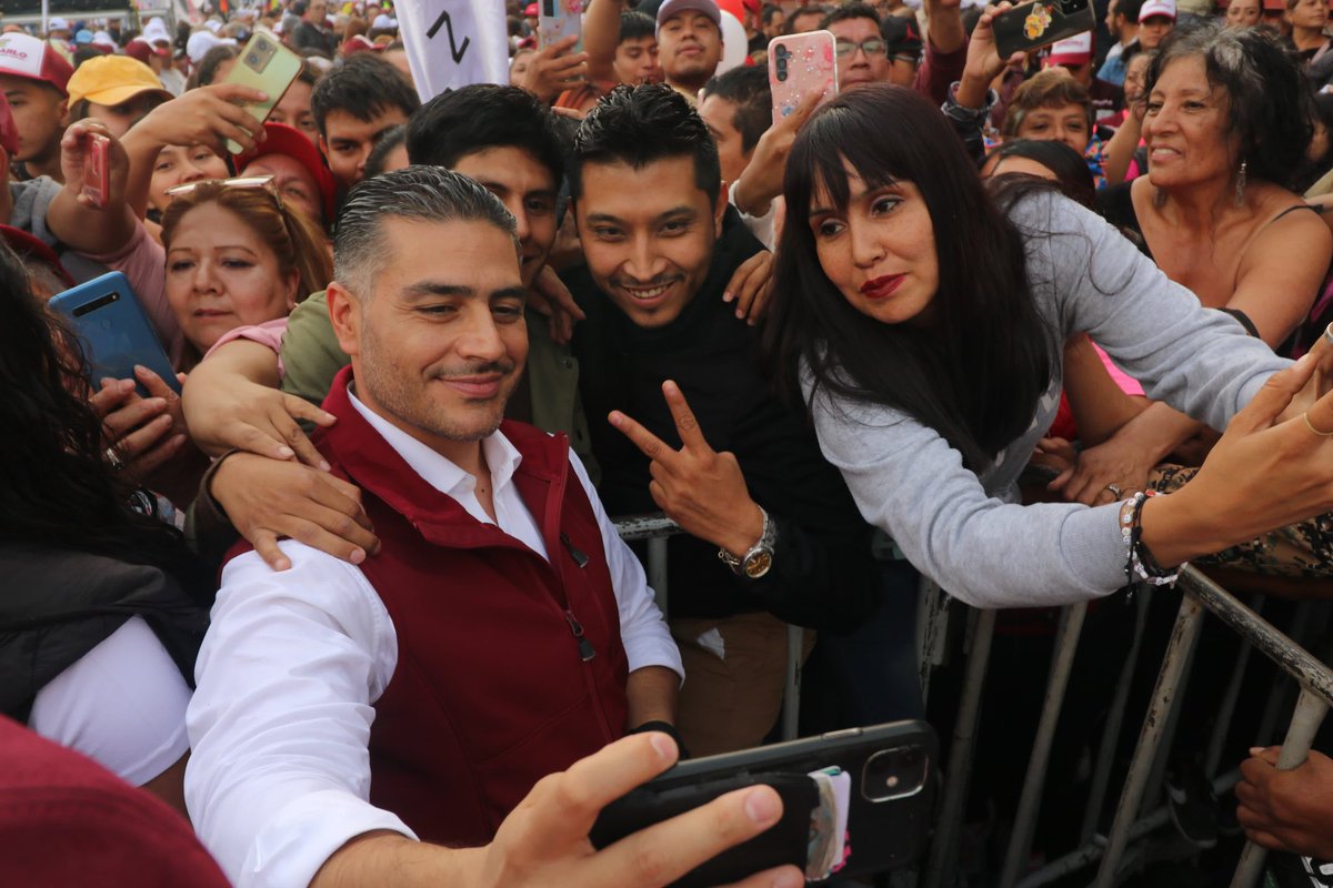 Hoy acompañe a nuestro próximo Alcalde de Gustavo A Madero @yancolozano, un servidor público que ha trabajado 18 años por esta gran alcaldía. Con su trabajo avanzaremos en el fortalecimiento de la alcaldía para generar bienestar, seguridad y desarrollo en el norte de la Ciudad.