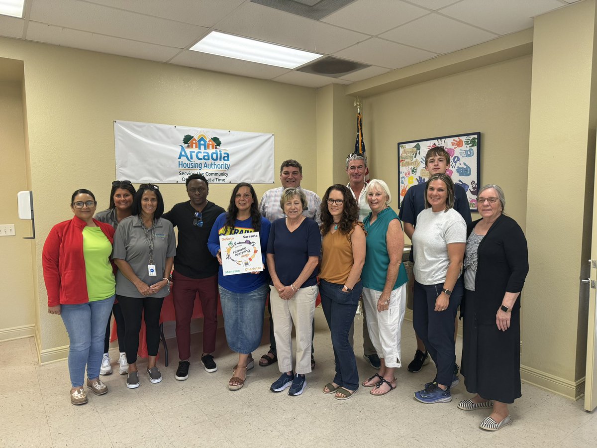 This amazing group learned how they can Empower -Establish-Embrace-Engage & Elevate others with Hope at The Journey to Becoming a Super Change Agent: Trauma-Informed Care and Resiliency! 

#RemakeDays 
#SuncoastRemakeDays 
@RemakeDays @SuncoastCGLR @ThePattersonFdn
