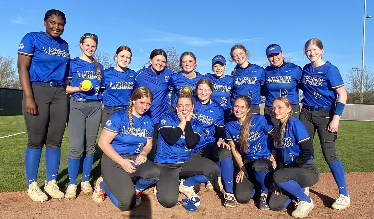 We beat @NHPreps No. 1 ranked North, 9-2 after totaling 14H, including 2 2B (Ava Gundling, Lauren Riccobelli) & 3 HR (Gundling, Riccobelli, Aiden Pike). Golden Game Ball to each player for playing their part in this team W! #GoGA #MakeThingsHappen @YappiSoftball @ohiovarsity