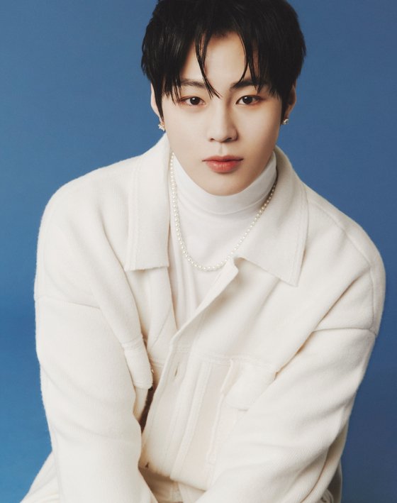 Ha Sungwoon has officially completed mandatory military duty and discharge from active duty today, April 23rd naver.me/G0l1jIoG