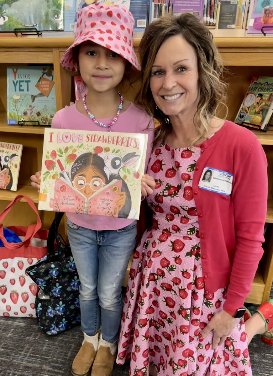 I had a full day in Virginia! They say it is the state for love and I was feeling a lot of love. From the strawberry surprises from organizers, to kids showing up in strawberries, it was amazing. I got to visit three schools and do a library program this evening. @FeedingMndsPrs