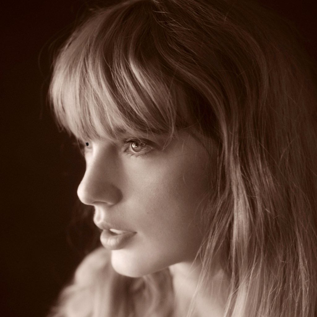 TChartSwift tweet picture