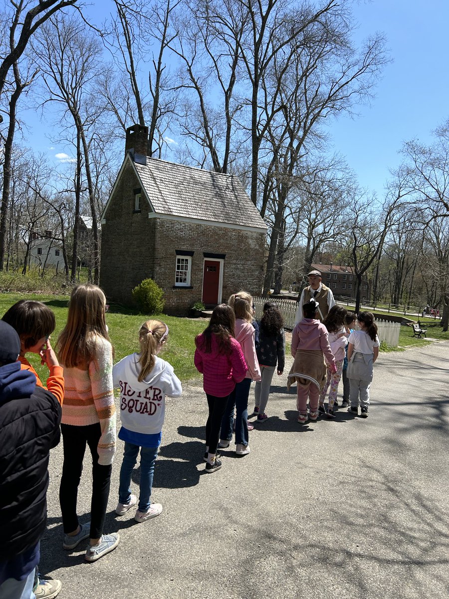 Ms. Costelloe tweet media