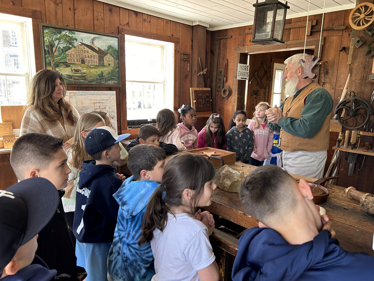 Ms. Costelloe tweet media