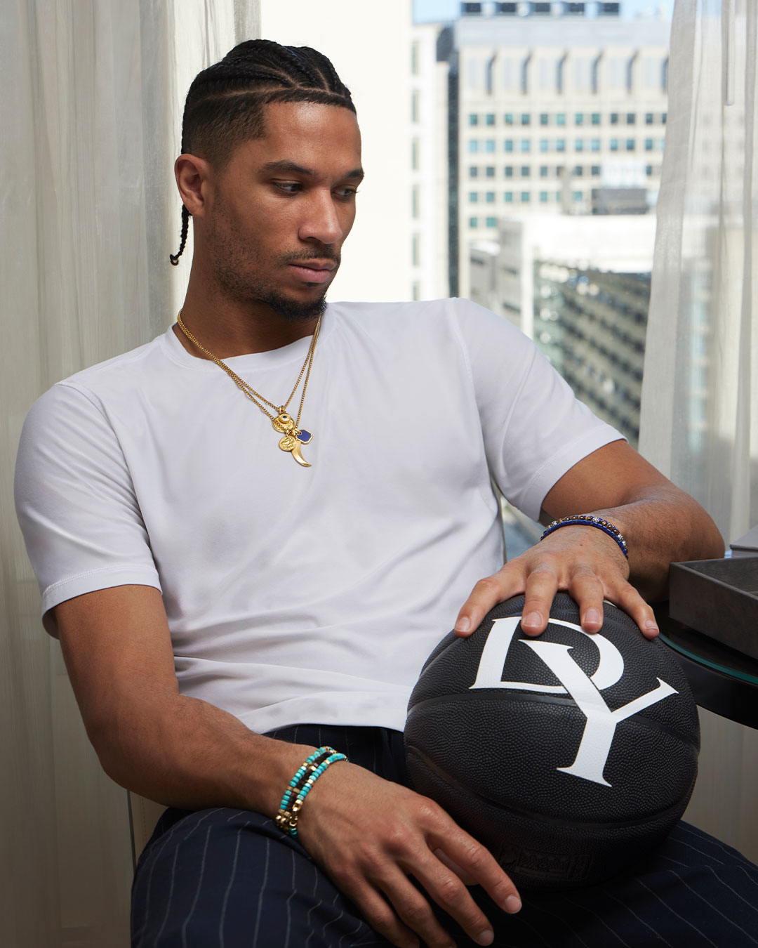 Men's Gold Chain David Yurman 18kt Yellow Gold Roman Onyx Amulet