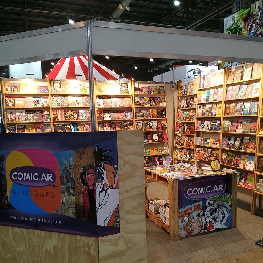 Estamos preparando el stand de la Feria del Libro de Bs. As. con un montón de historietas. #feriadellibro #novelagrafica #historieta #comic #historietaargentina #comicartist #ilustracion #comicbook #comicpuntoar