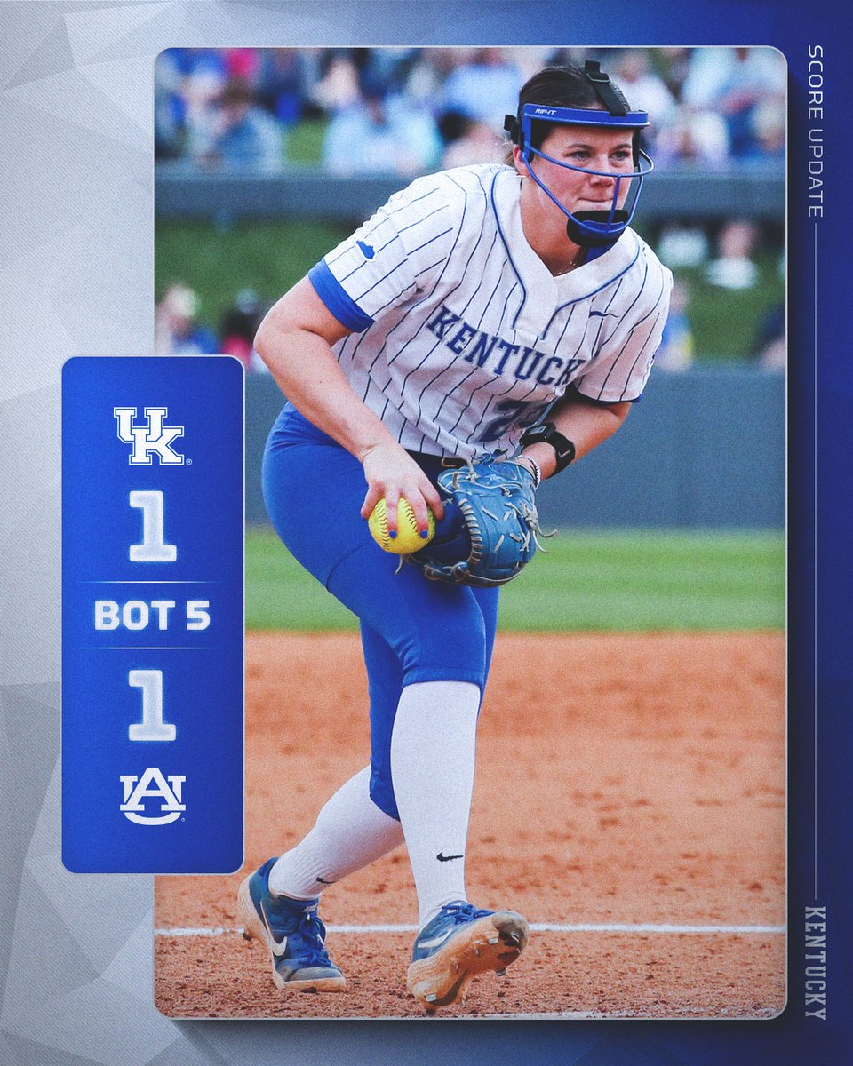 Steph trots back out for the bottom of the fifth! 📺 SEC Network 💻 tinyurl.com/yvf98ptn 📊 tinyurl.com/upvevmjc #LevelUp x #WeAreUK