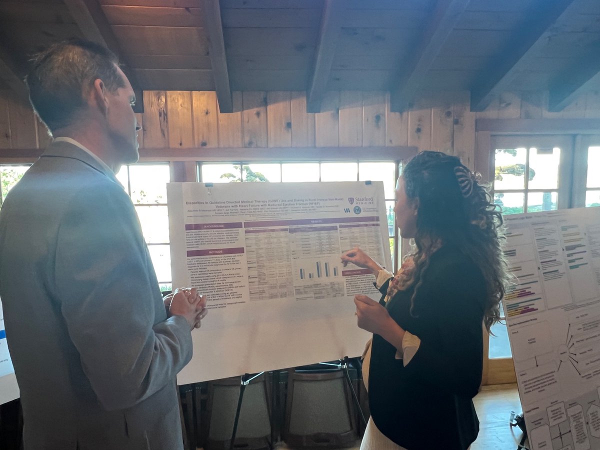 Alex Steverson presenting rural and urban differences in HF GDMT across the VA @RuralHeartCare annual meeting. Exciting meeting with lots of rural CV implementation to come! @StanCVFellows @AHAScience