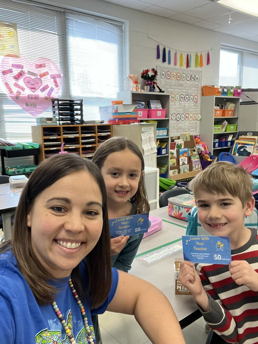 Today’s lunch bunch! @VV_Voyagers #kindercrew