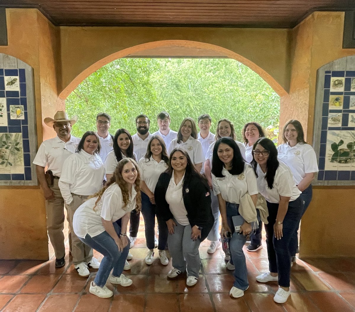 Grateful to @GladysPorterZoo for hosting my office today. They learned about its historic past and vital role in local conservation efforts. This Earth Day, let's reaffirm our commitment to keeping our planet healthy and preserving wildlife! 🌍🐾 #GPZOO #EarthDay #Conservation