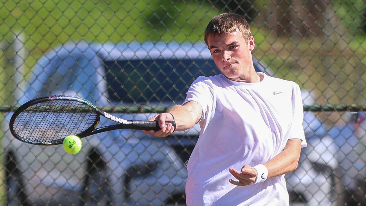 Take a look at 📷 (via @dw1509) from @UHSsportsNEWS and Chillicothe's matchup on the tennis courts on Monday. FULL GALLERY: sosportsauthority.smugmug.com/BOYS-TENNIS/20…