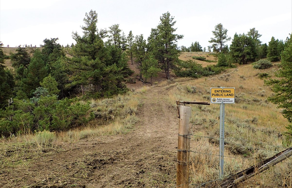 BLM officials signed a Decision Record and FONSI for a travel plan amendment seasonally opening a primitive road to vehicle access, June 16-Nov. 30, in the Bullwhacker area of the Upper Missouri River Breaks National Monument. eplanning.blm.gov/eplanning-ui/p…