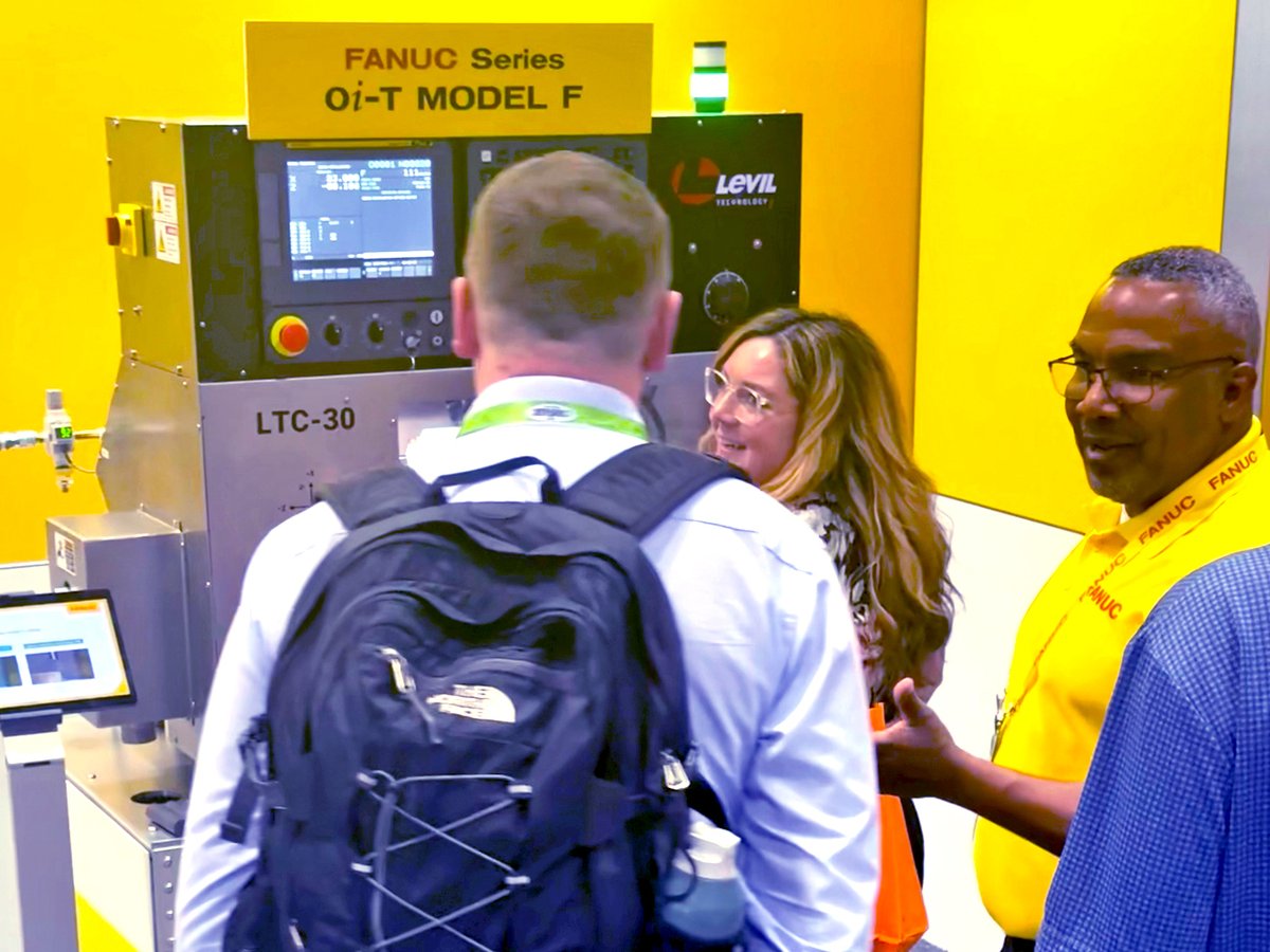 Day✌️of @NPEplasticsshow is underway! Visit #FANUC in 𝗯𝗼𝗼𝘁𝗵 𝗪𝟳𝟳𝟯 to see #automation solutions designed to help #plastics #manufacturers maximize productivity and stay competitive, like the FANUC CRX #cobot.🤖 See how we can help you: bit.ly/3JzPXhl #NPE2024