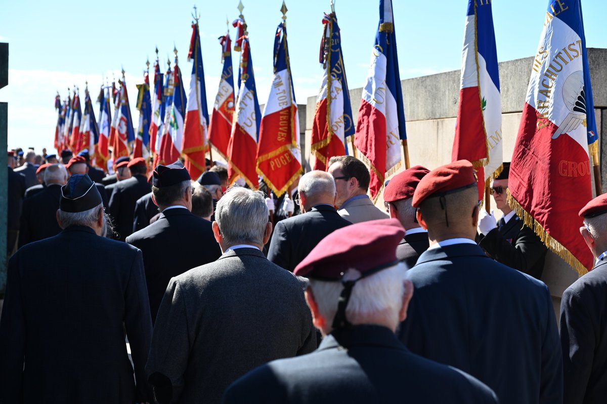 🇫🇷 À l'occasion du 70e anniversaire de la bataille de Diên Biên Phu, la ville de Fréjus a salué la mémoire des soldats morts pour la France au cours de cette bataille, en présence de Myriam Garcia, sous-préfète du Var et Martine Petrus-Benhamou, première Adjointe.