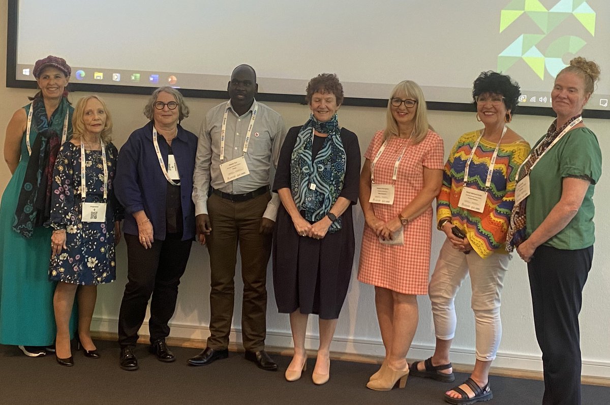 Excellent global Leadership panel with @COINNurses President Karen and Board member Debbie from NZ, UK @NNAUK1 Chair @MckeonCarter & nurse leaders Patrick, Ruth, Helle & Amy from Kenya, South Africa, Denmark & Australia. All representing their National Neonatal organisations.