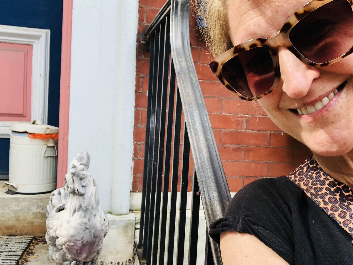 I am also taking selfies with cock statues obvs