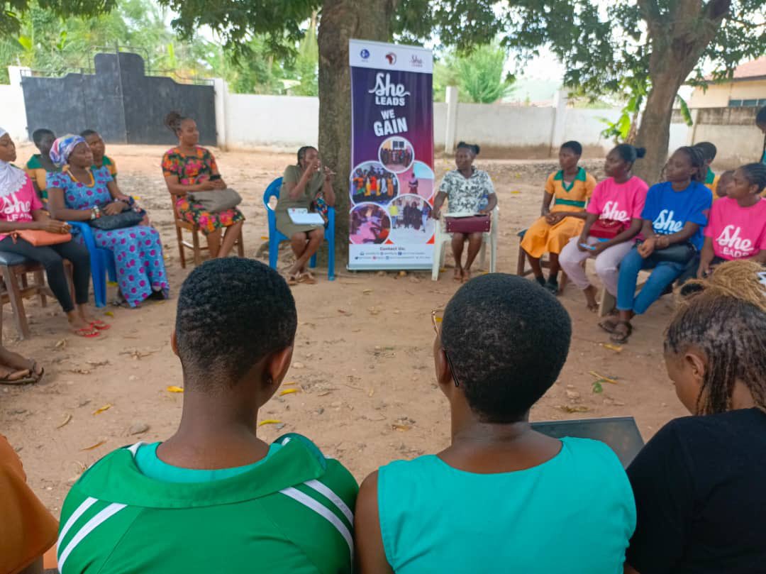 Under our SheLeads project supported by FEMNET, a monitoring visit from our donor is currently ongoing. They are engaging the young women beneficiaries of the program on its impact and how their experience has been.