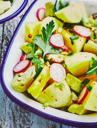 Potato Salad 
Recipe: melacuisine.blogspot.com/2023/03/potato… 
#healthy #eating #love #foodie #yummyfood #spring #viral #dinnerideas  #eeeeeats #recipe #food #foodblogfeed #cuisine  #yum #onthetable #vegan #deliciousfood  #easyrecipes