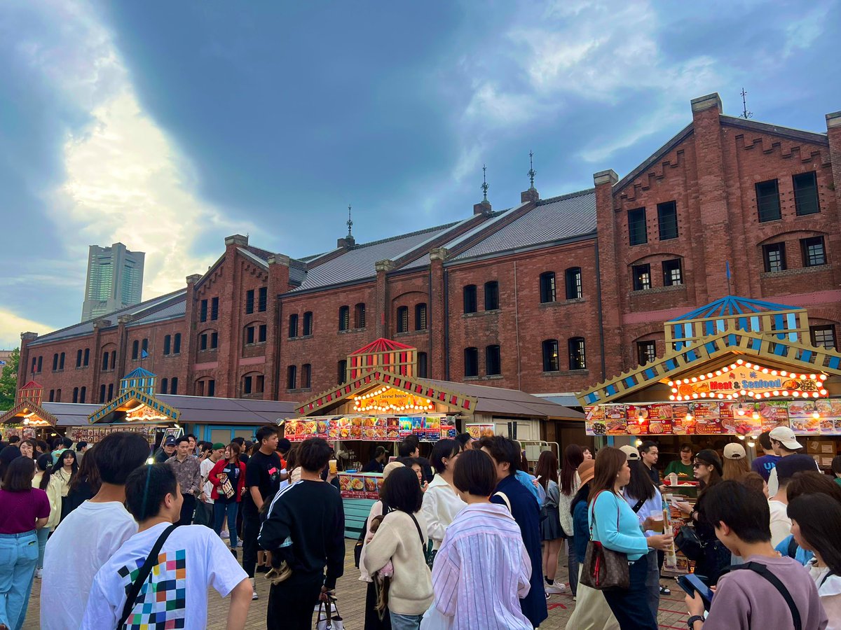 ちょっと天気はあれだったけど、横浜行きました